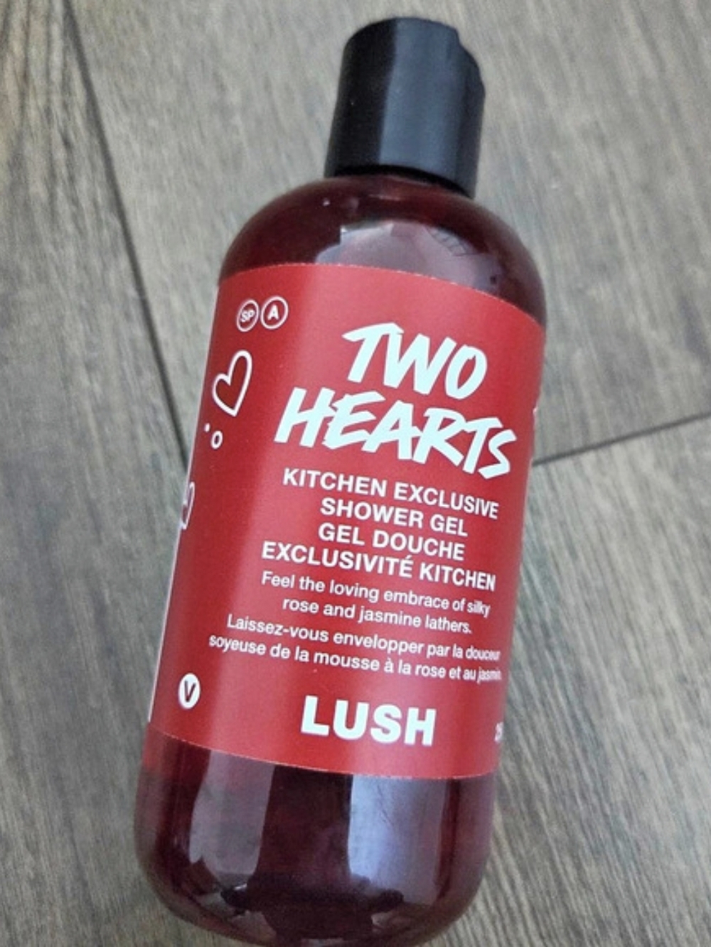 Lush Two Hearts Shower Gel Red